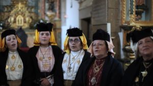 Grupo de Cantares de Manhouce