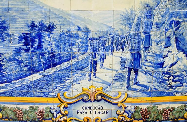 Uma vindima de azulejos