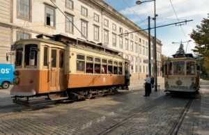 Vai um passeio de eléctrico pelo Porto?