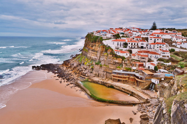 Para ler (com muito) humor: 34 razões para nunca visitar Portugal