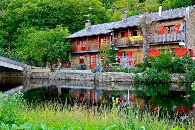 Nem portugueses nem espanhóis: a história dos povos promíscuos da Raia Rio de Onor