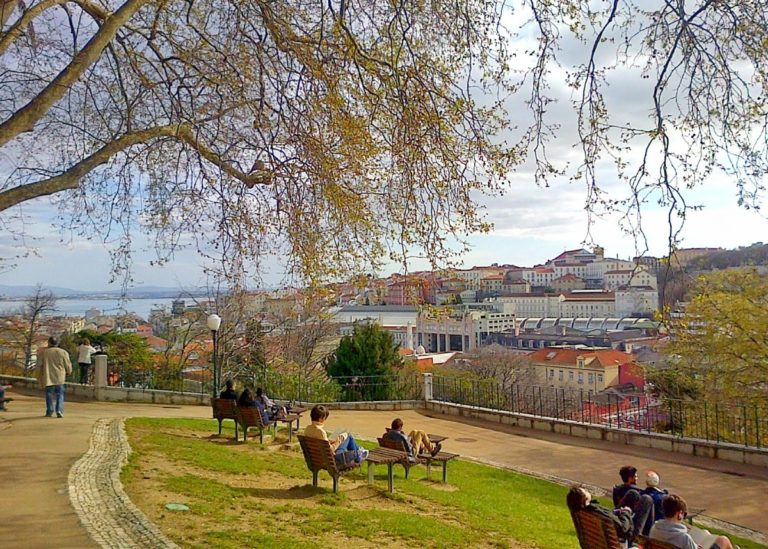 11 miradouros desconhecidos (e quase secretos) de Lisboa