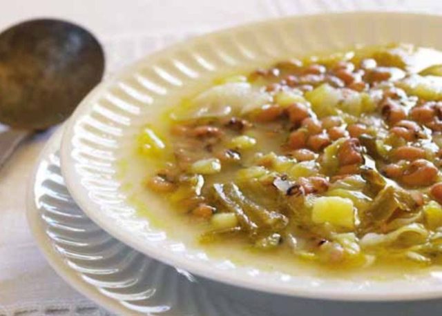 Sopa de feijão-frade