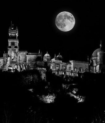“Saída de um conto de fadas”, Sintra – uma das 101 Maravilhas do Mundo Palácio da Pena